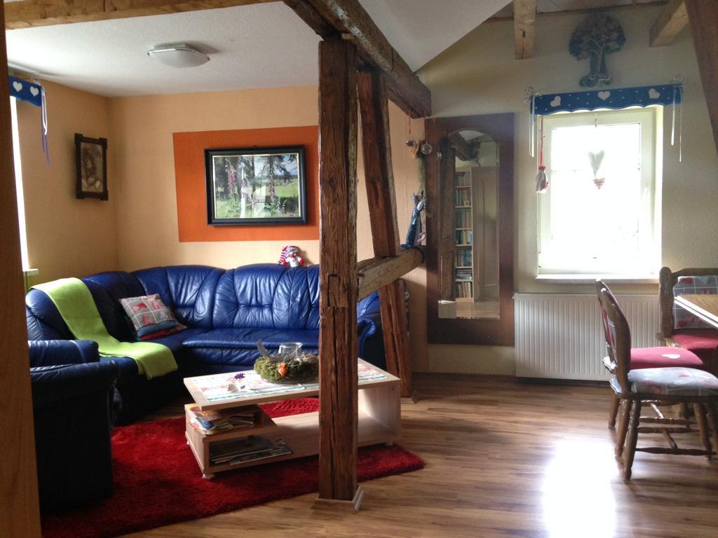 Haus Rennsteigrose Appartement Steinheid Buitenkant foto